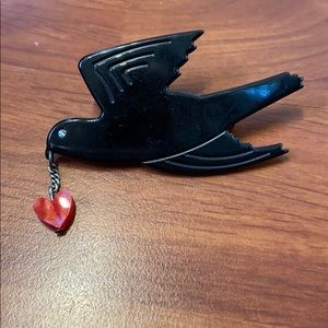 Black bird broach